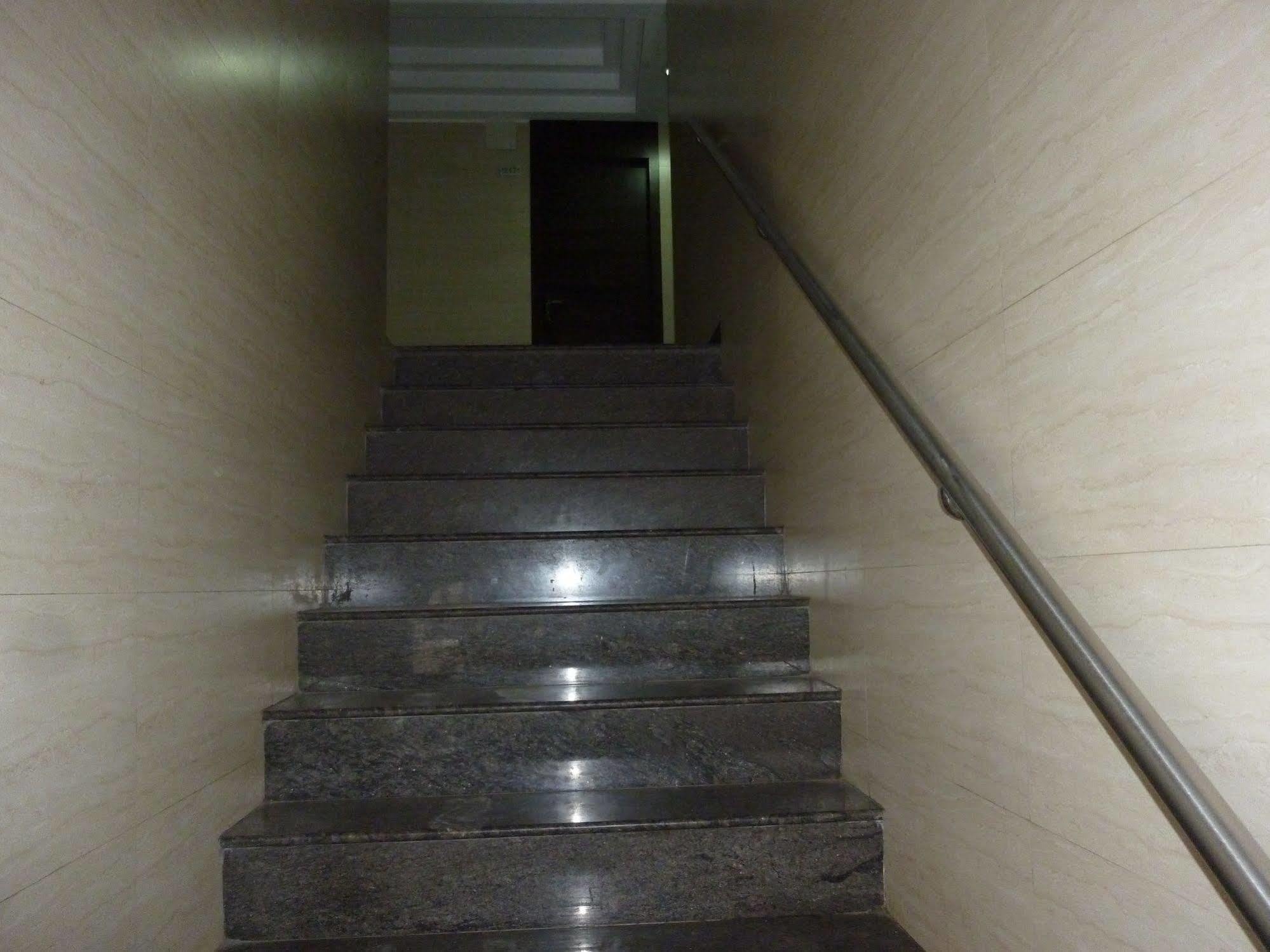 Hotel Regal Palace Mumbai Exterior photo